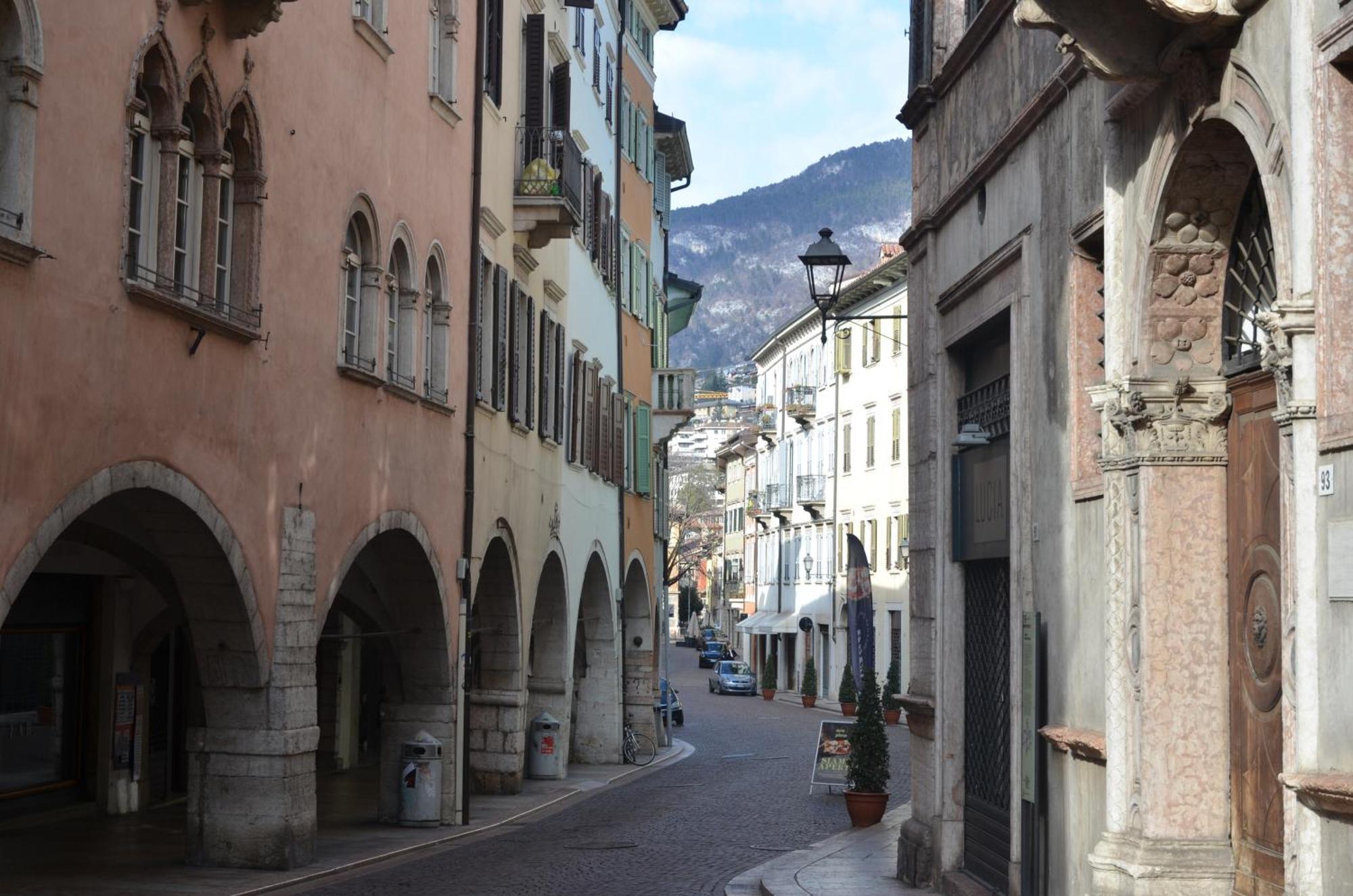 B&B La Loggia Del Castello Trento Esterno foto