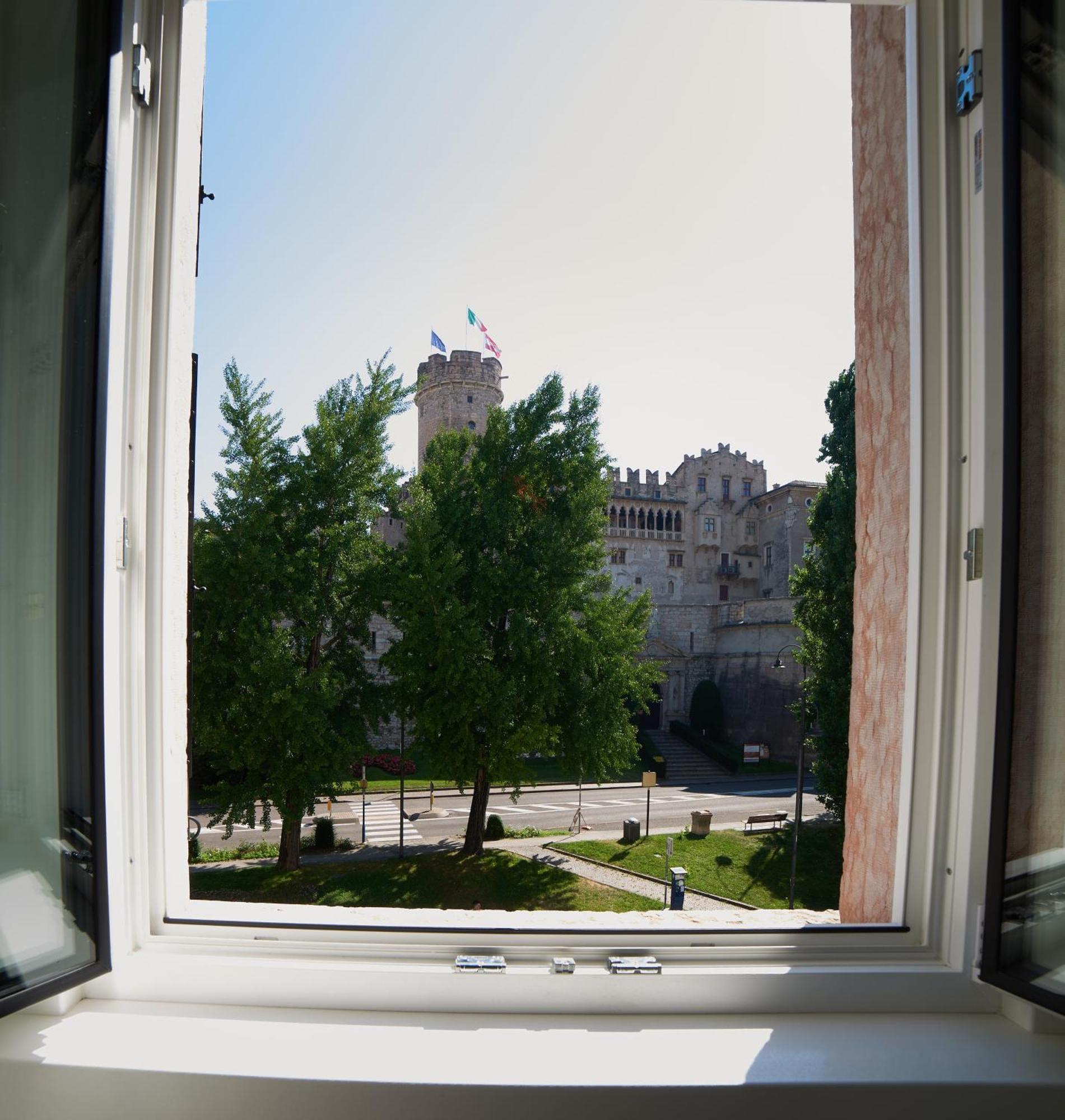 B&B La Loggia Del Castello Trento Esterno foto